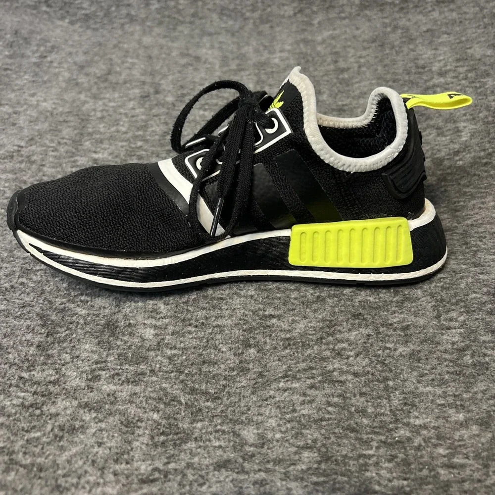 Adidas LHG 029003 Size 4.5 Men, 5.5 Women Black & White, Yellow Highlights CLEAN